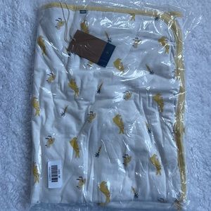 Kyte Baby Hop baby blanket NWT